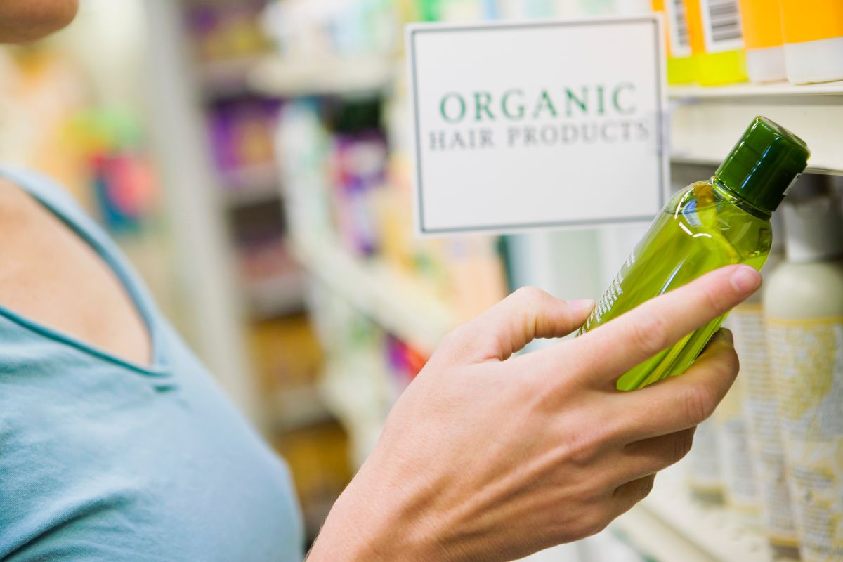 How to Shop for Healthier Personal Care Products and Minimize Toxicity